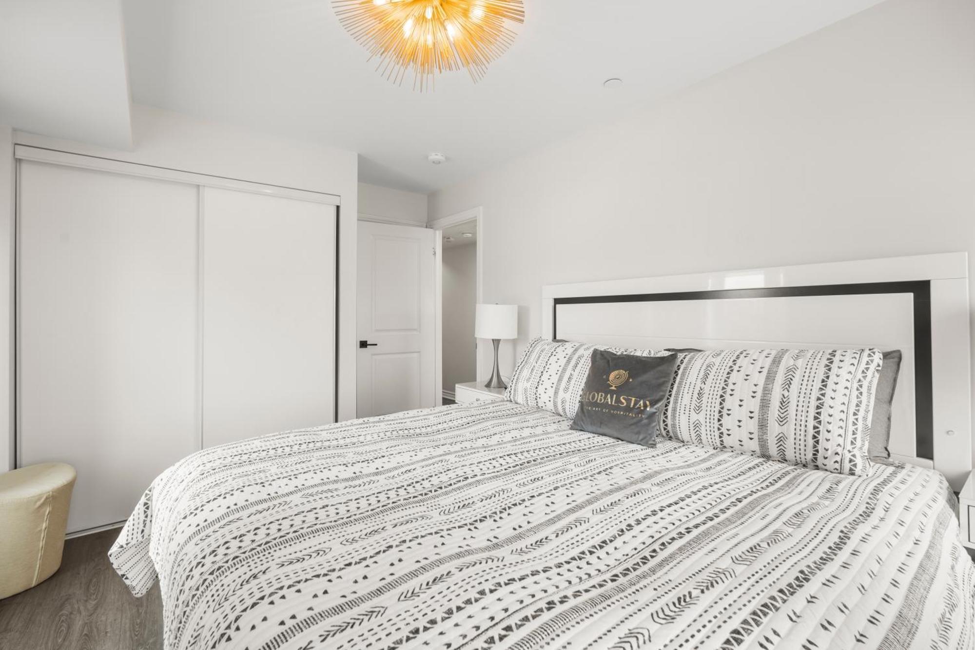 Globalstay Luxury Townhouse Minutes Away From Waterfront تورونتو المظهر الخارجي الصورة