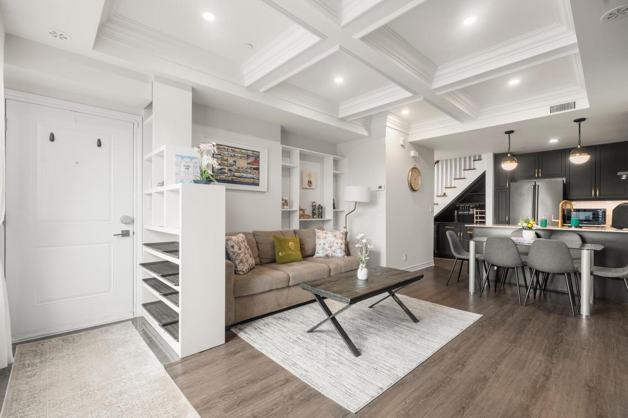Globalstay Luxury Townhouse Minutes Away From Waterfront تورونتو المظهر الخارجي الصورة